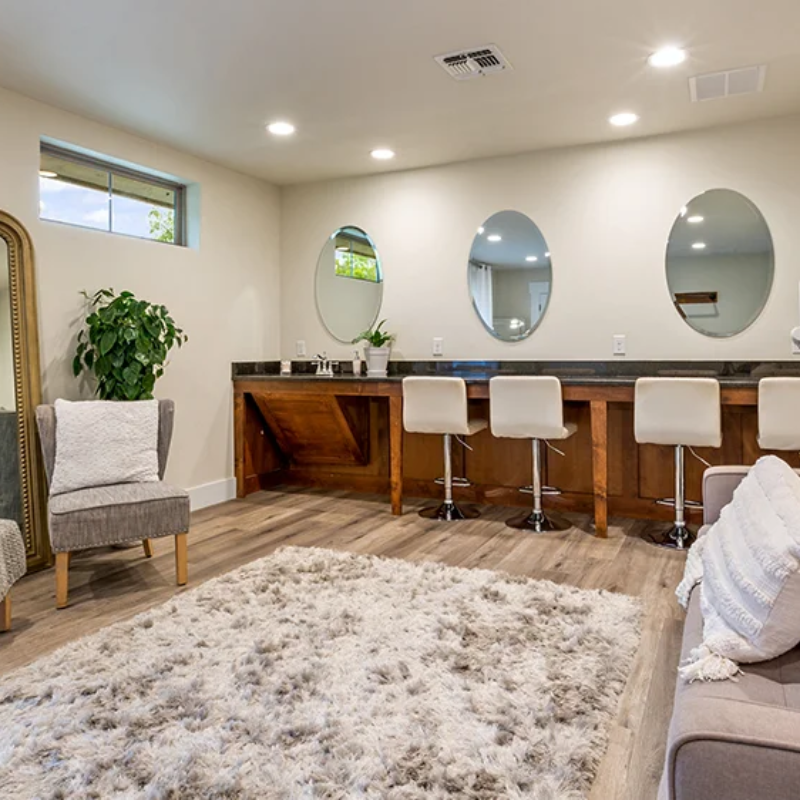 bridal suite image